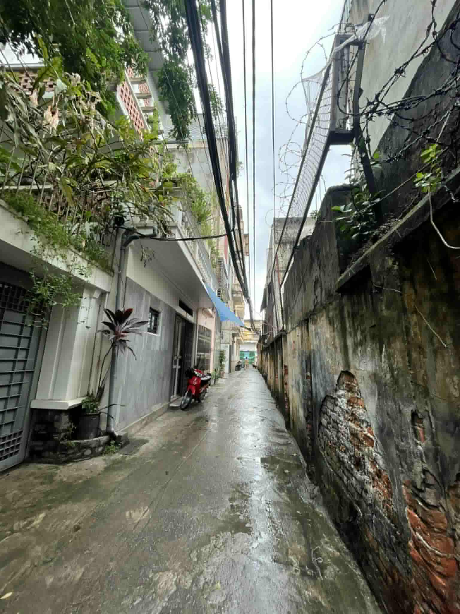 [B.Á.N N.H.À MINH KHAI HAI BÀ TRƯNG - NGÕ TRƯỚC NHÀ RỘNG 3M - LÔ GÓC THOÁNG SÁNG - VF3 LÙI CỬA - NHÀ ĐẸP CHỈ CẦN XÁCH VALI TỚI Ở - GIÁ NHỈNH 5 T.Ỷ 5]